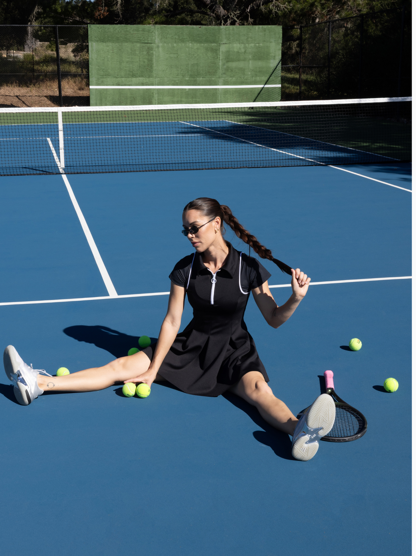 THE ELEMENT DRESS IN BLACK